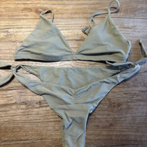 Swimwear (Woman) - A01